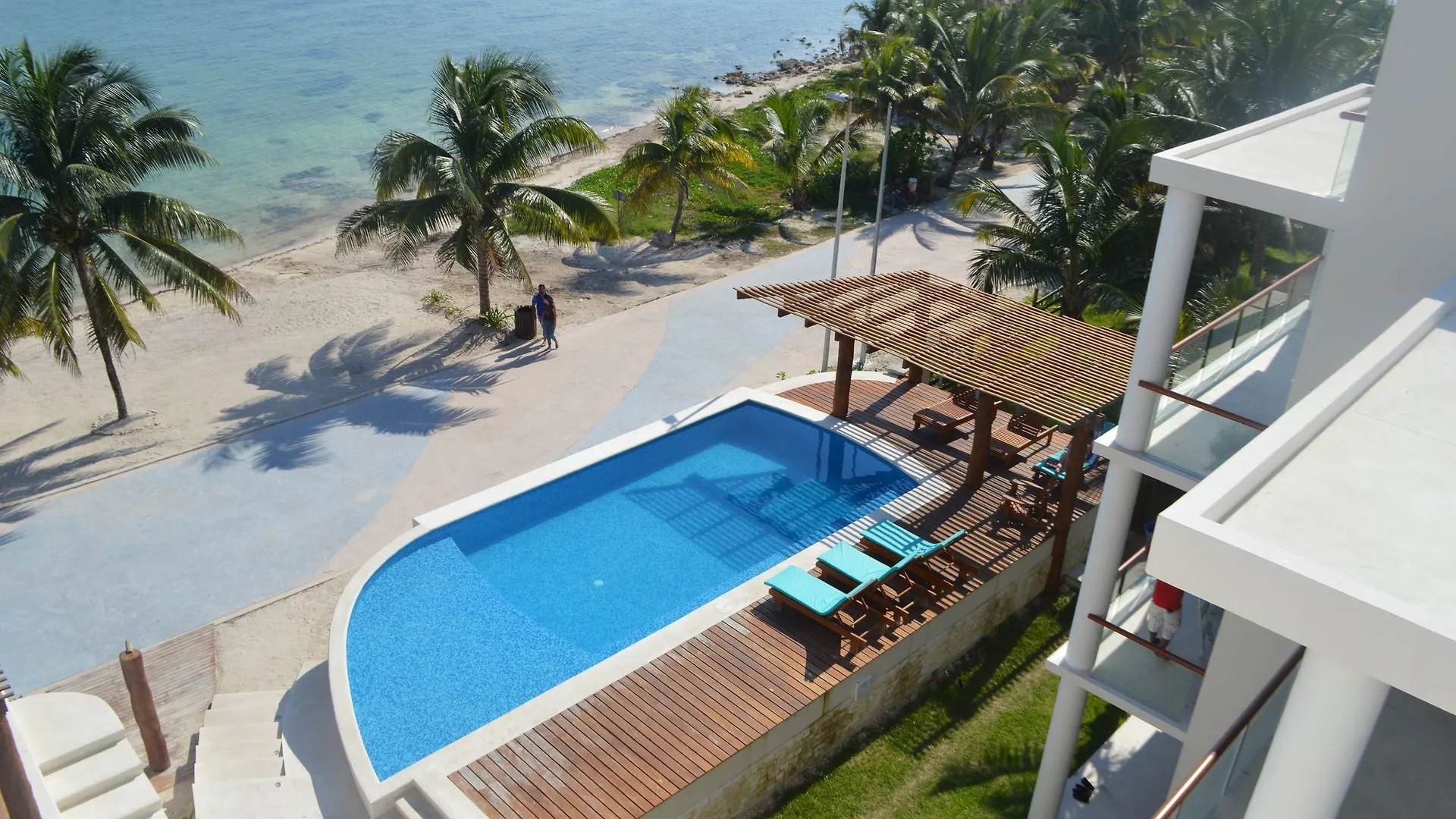 Aqua Star Hotel And Apartments By Koox Luxury Collection Mahahual